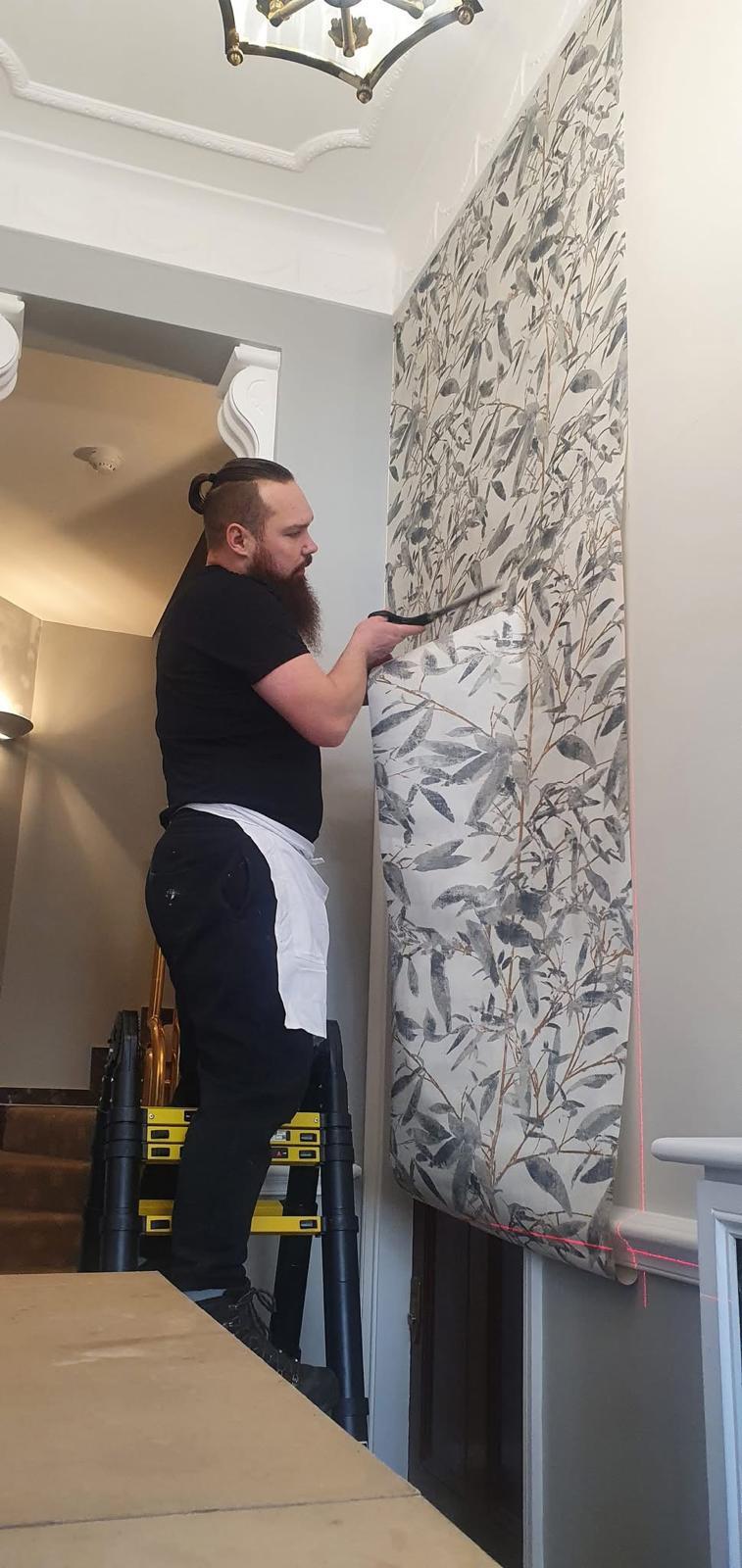 wallpapering service
